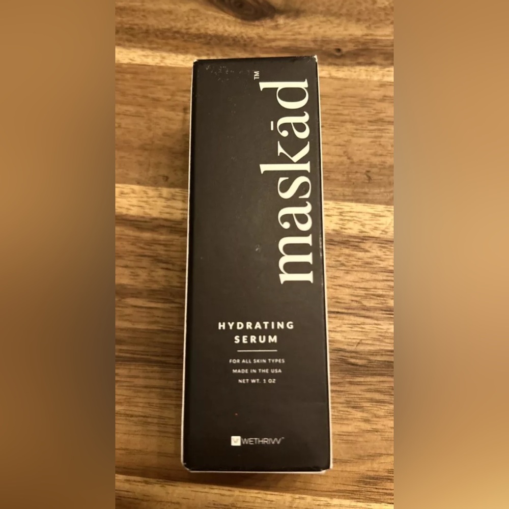 Maskad Hydrating Serum New In Box